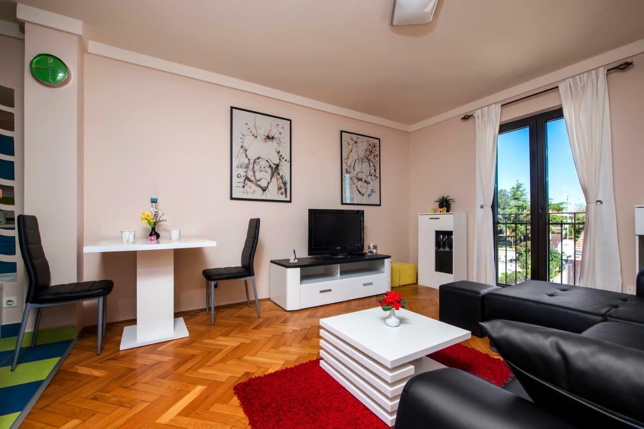 로비니 Apartman Bellana 아파트 외부 사진