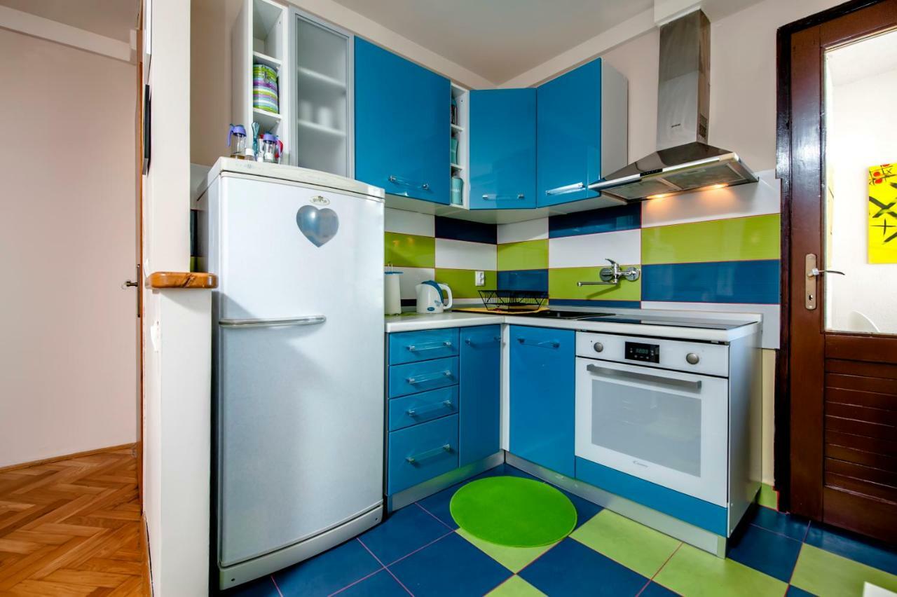 로비니 Apartman Bellana 아파트 외부 사진